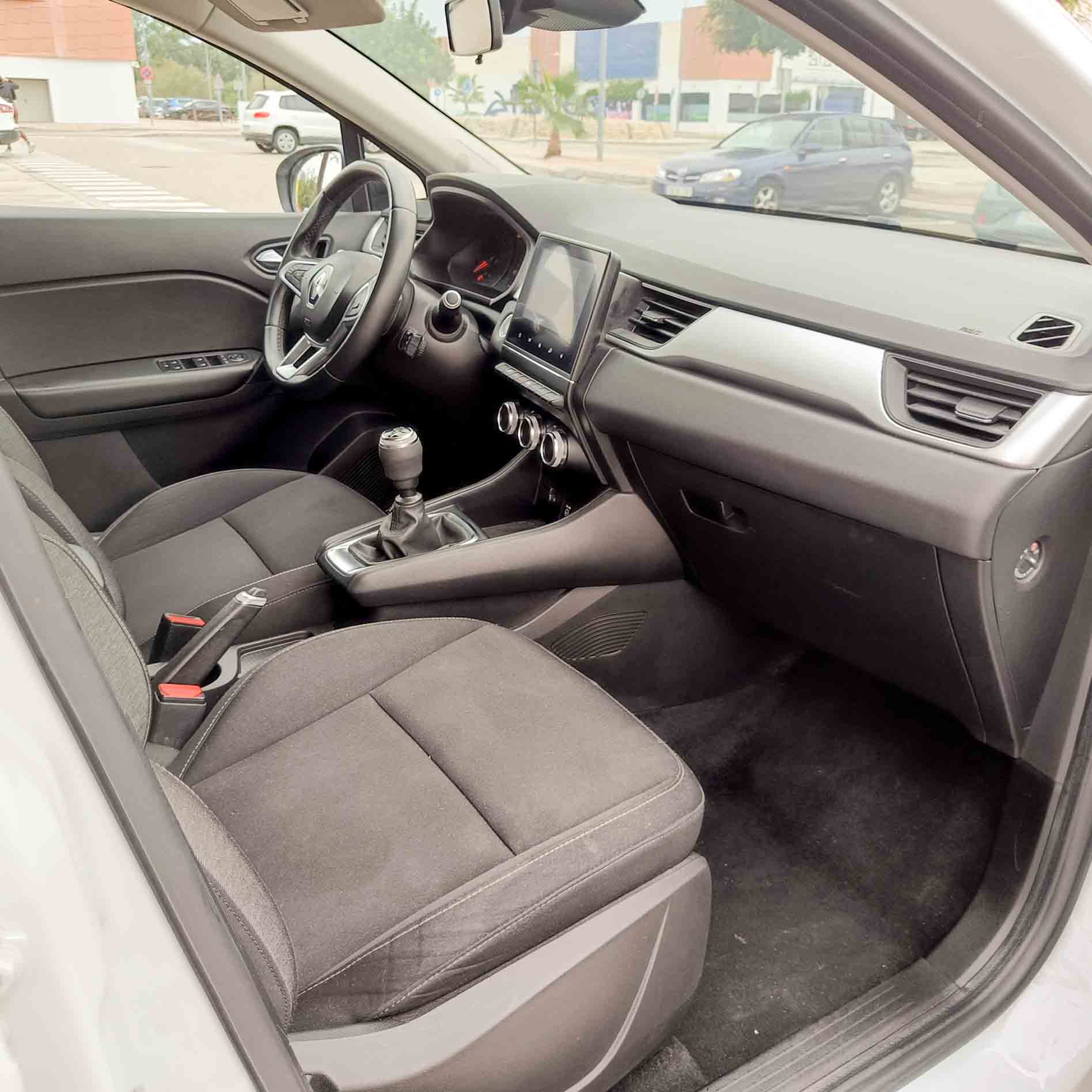 RENAULT CAPTUR TCE INTENSE GLP _ 101cv _ 2021 _ 146.000 kms _ Desde 179€/mes _ Hasta 700€ de descuento por financiación