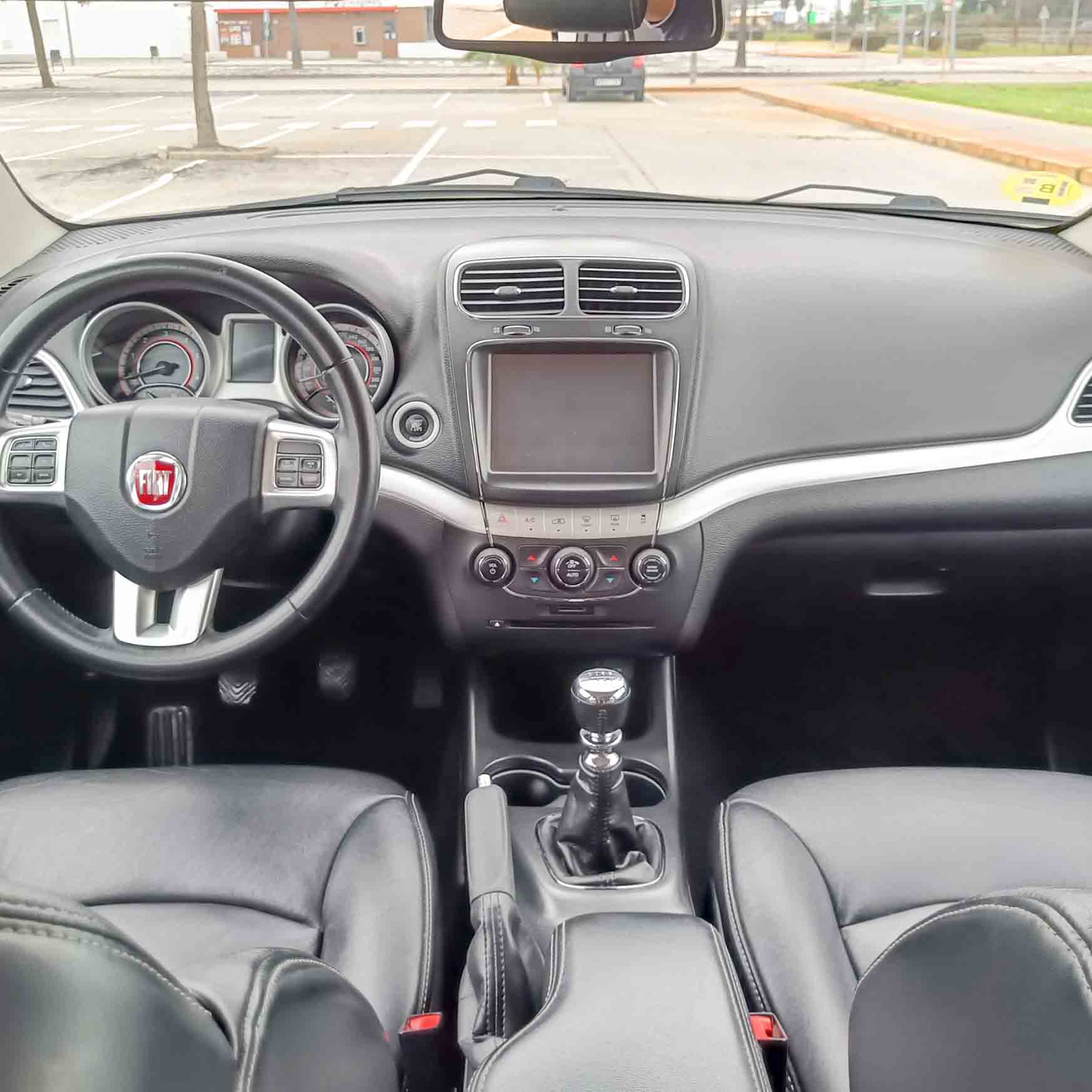 FIAT FREEMONT 2.0 DIESEL _ 140cv _ 2012 _ 135.000 kms _ Desde 166€/mes _ Descuento de hasta 600€ por financiación