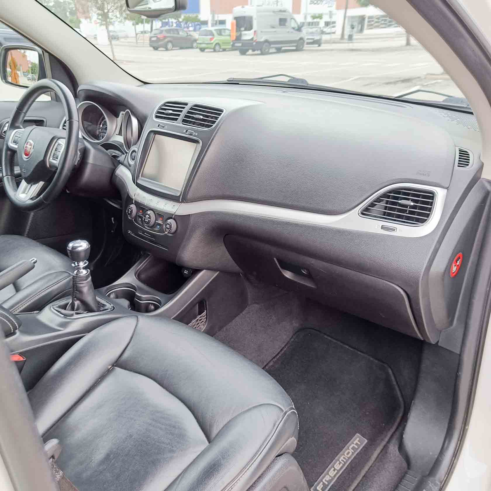 FIAT FREEMONT 2.0 DIESEL _ 140cv _ 2012 _ 135.000 kms _ Desde 166€/mes _ Descuento de hasta 600€ por financiación