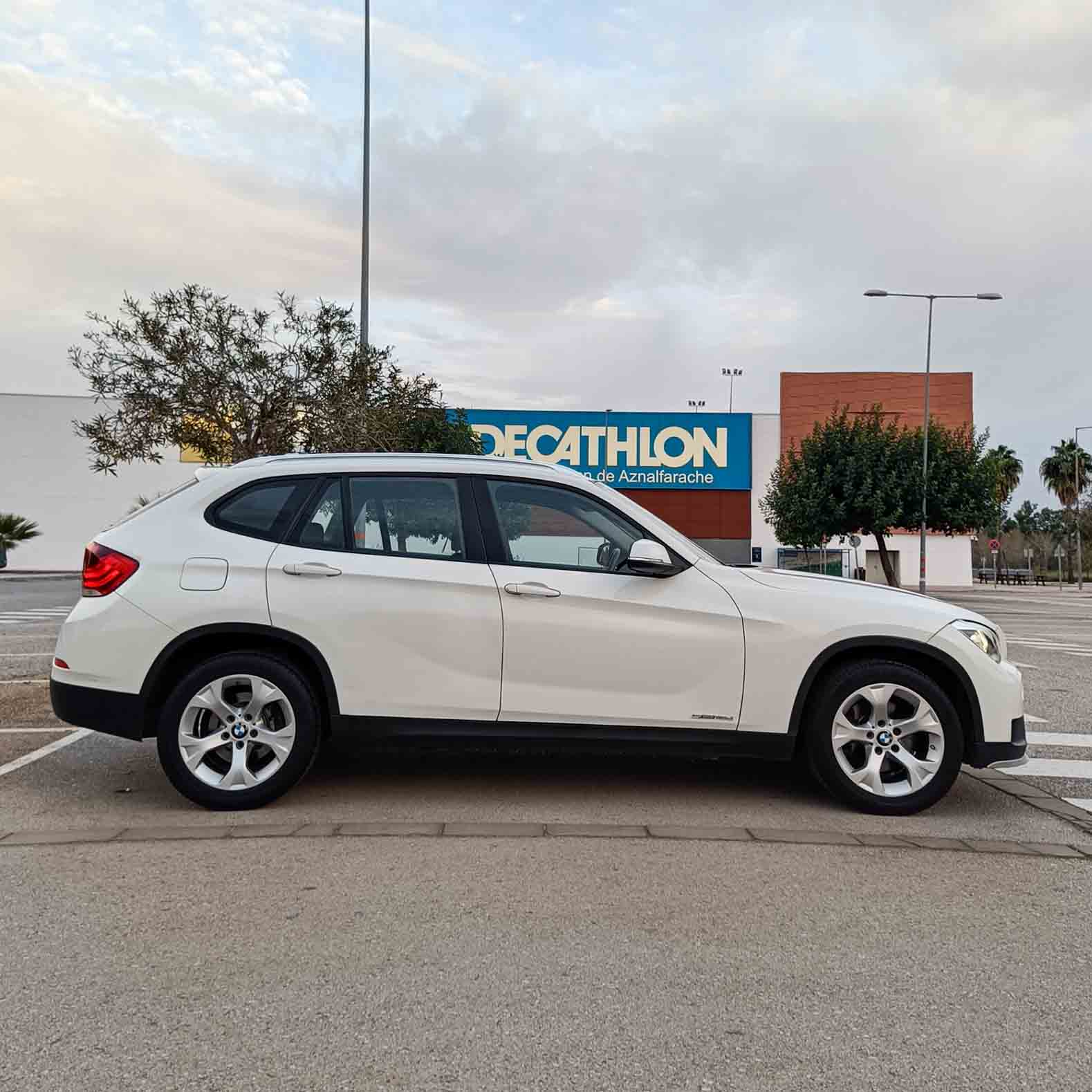 BMW X1 sDrive 18d 2.0 d _ 143cv _ 2014 _ 95.000 kms _ Diesel _ AUT. _ Desde 214€/mes _ Hasta 500€ por financiación