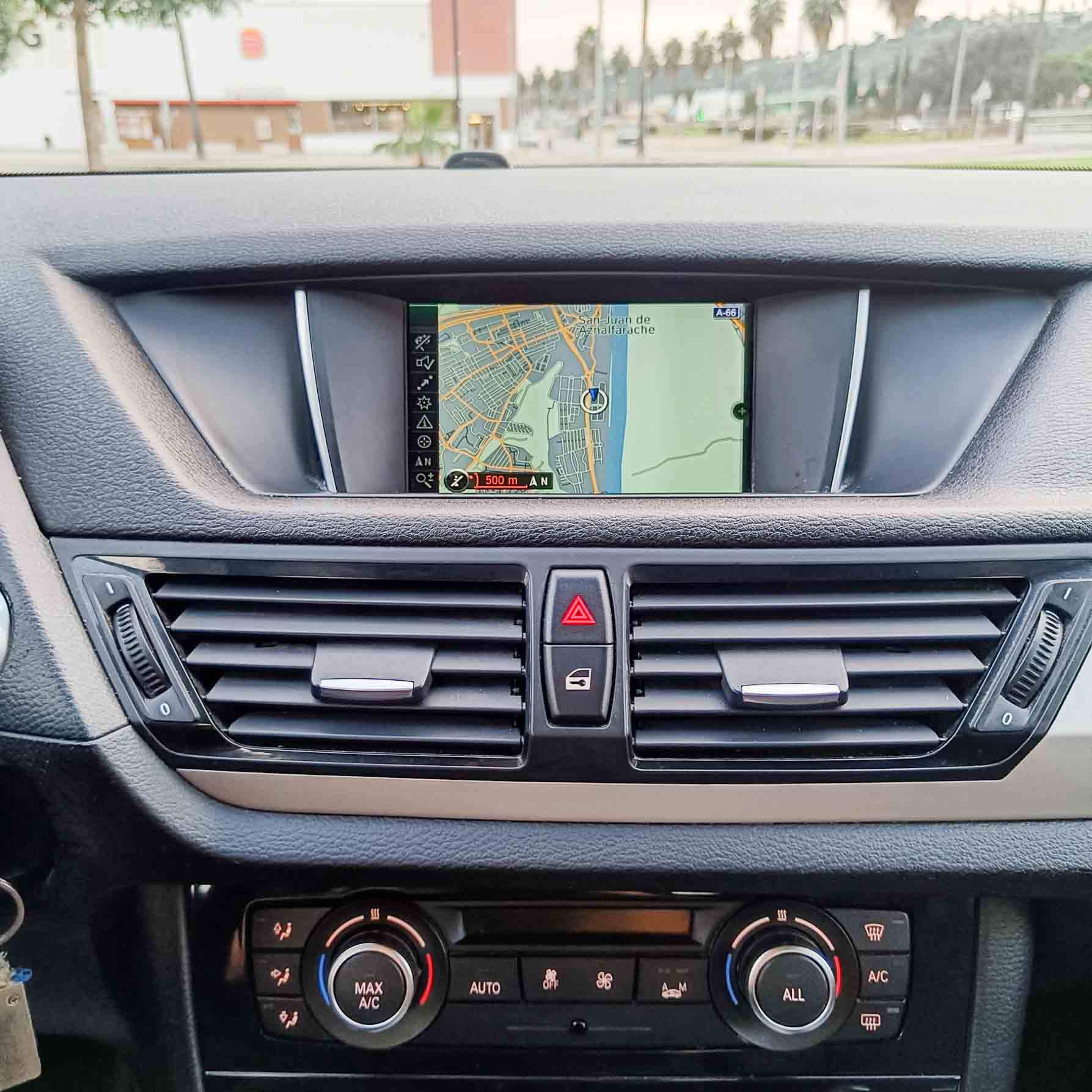 BMW X1 sDrive 18d 2.0 d _ 143cv _ 2014 _ 95.000 kms _ Diesel _ AUT. _ Desde 214€/mes _ Hasta 500€ por financiación