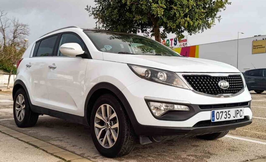 KIA SPORTAGE 1.6 GDI CONCEPT 4X2 _ 135cv _ 2016 _ 159.000 kms _ Gasolina _ Desde 166€/mes _ Hasta 500€ de descuento por financiación