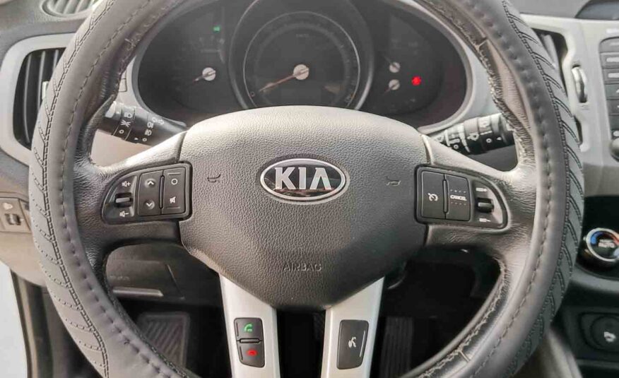 KIA SPORTAGE 1.6 GDI CONCEPT 4X2 _ 135cv _ 2016 _ 159.000 kms _ Gasolina _ Desde 166€/mes _ Hasta 500€ de descuento por financiación