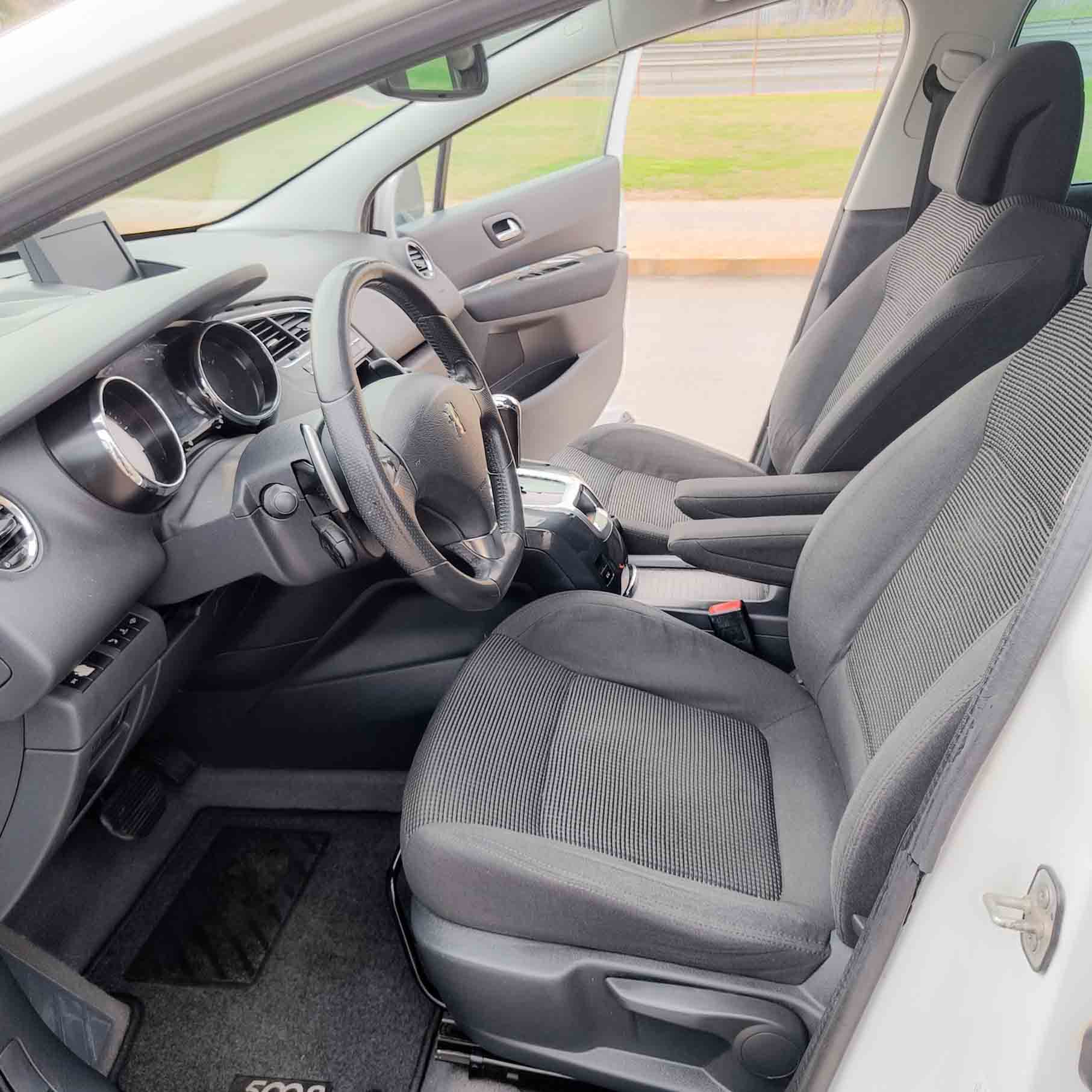 PEUGEOT 5008 ALLURE CMP 1.6 e-HDi 16V _ 2012 _ 112cv _ 7 plazas _  Automático _ 160.000 kms _ Diesel _ hasta 400€ de descuento por financiación