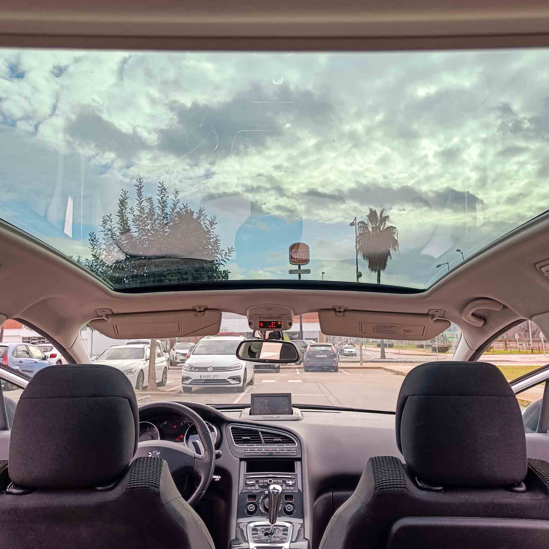 PEUGEOT 5008 ALLURE CMP 1.6 e-HDi 16V _ 2012 _ 112cv _ 7 plazas _  Automático _ 160.000 kms _ Diesel _ hasta 400€ de descuento por financiación