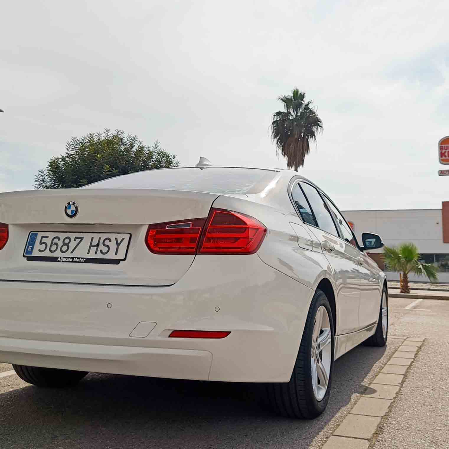 BMW SERIE 3 (F30) 316d 2.0 TD DPF _ 116 cv _ 2013 _ 129.000 kms _ Diesel _ desde 170€/mes _ hasta 600€ descuento por financiación