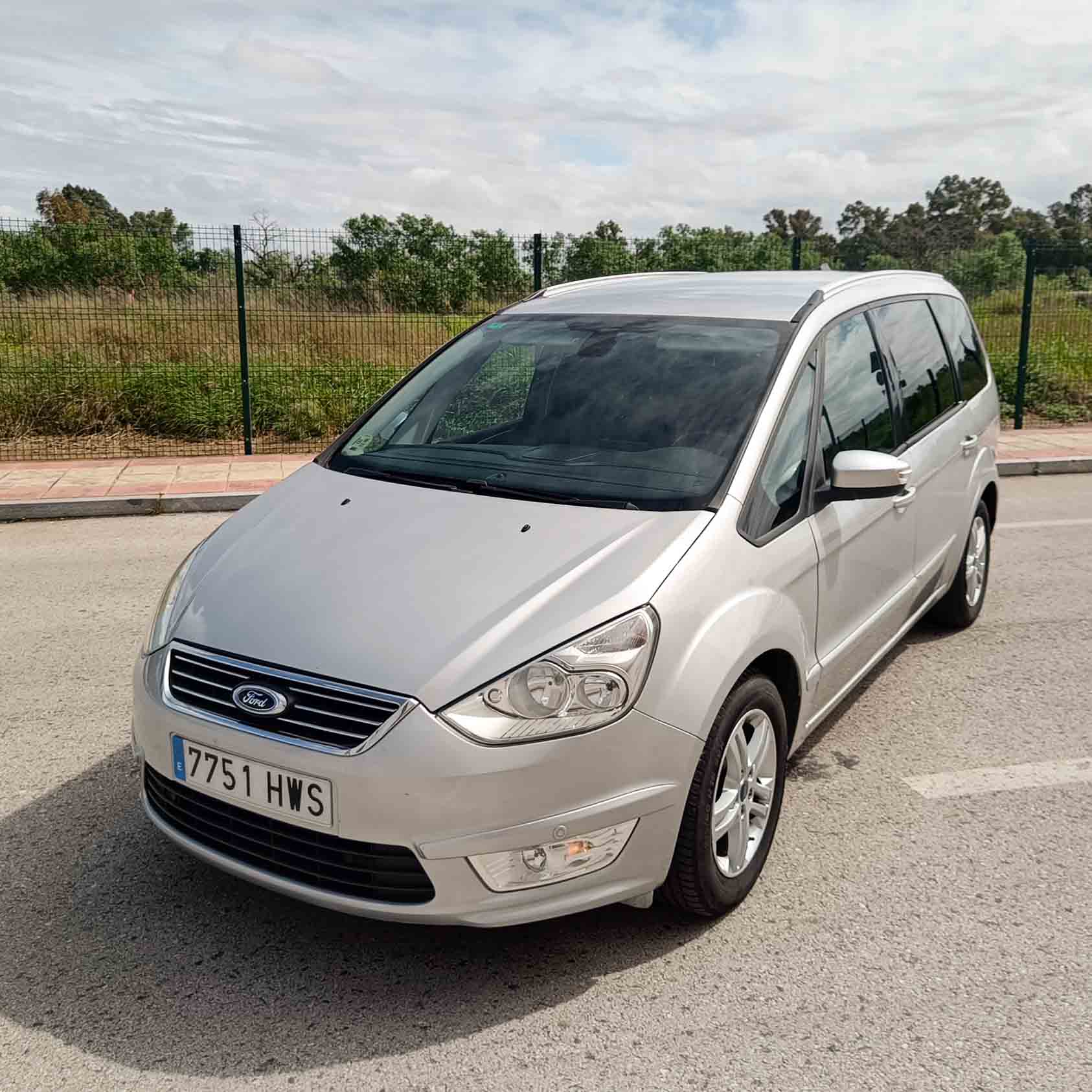 FORD GALAXY 2.0 TDCI TITANIUM POWERSHIFT_ 140cv _ 2014 _ 285.000 kms _ Diesel _ AUT. _ 7 pl. _ Hasta 500€ de descuento por financiación