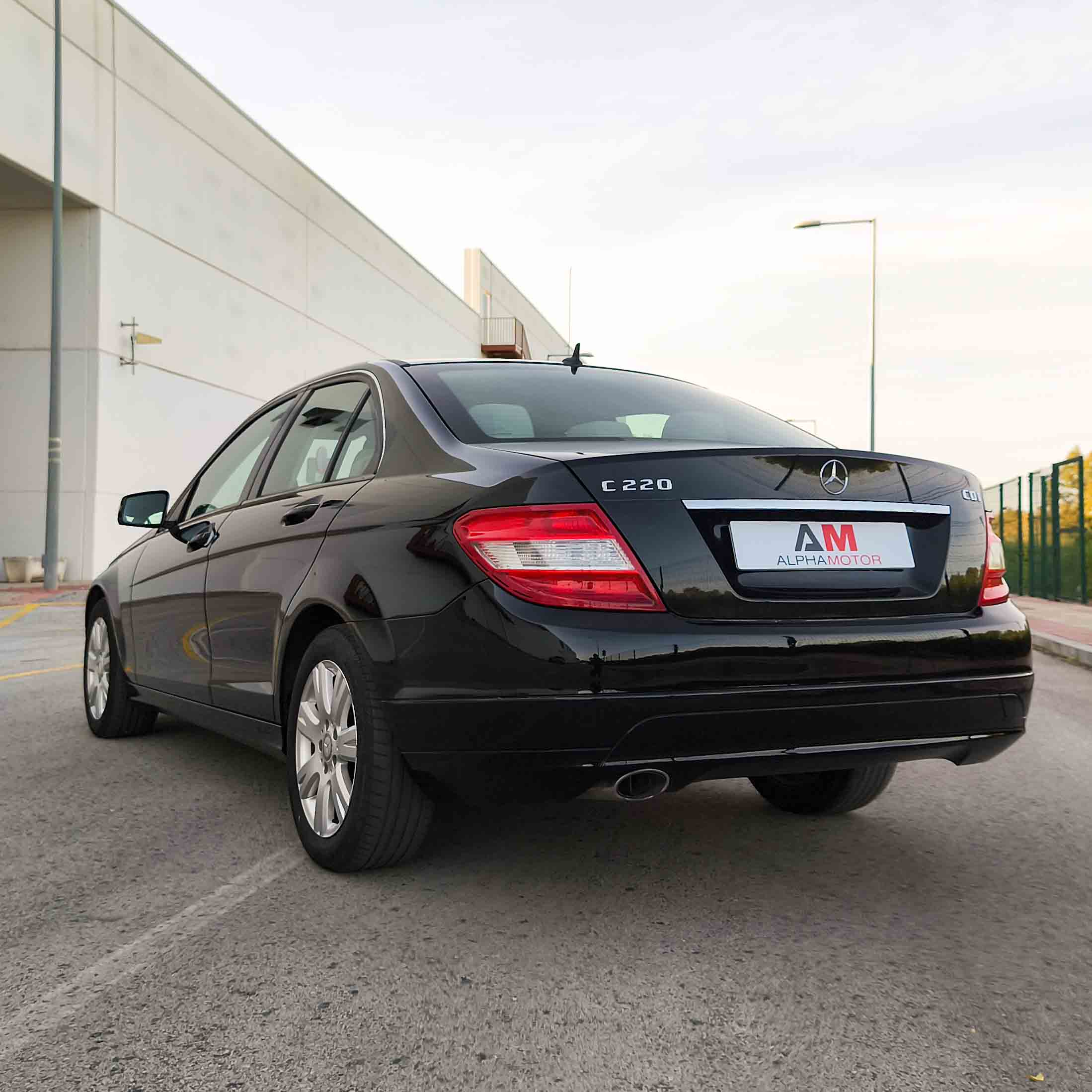 MERCEDES-BENZ CLASE C 220CDI (W204)  BE CLASSIC _ 2011 _ 170cv _ 229.000 kms _ Diesel _ Manual _ Hasta 510€ de descuento por financiación