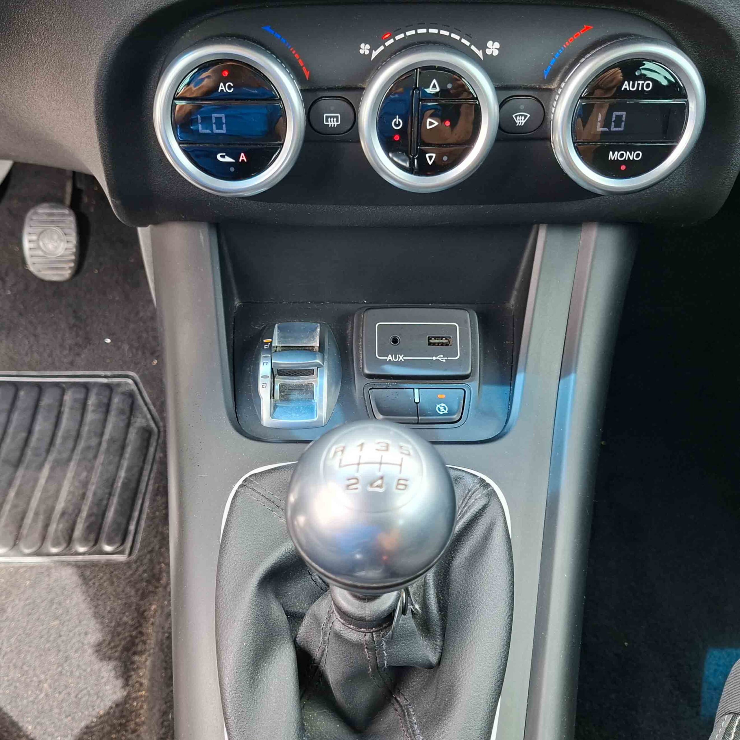 ALFA ROMEO GIULIETTA 1.6JTD_ 120cv _ 2017 _ 135.000 kms _ Diesel _ Hasta 490€ de descuento por financiación