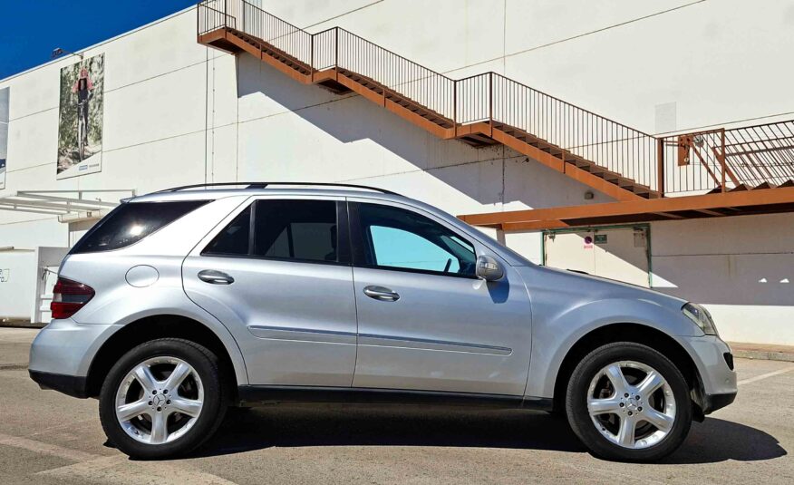 MERCEDES-BENZ CLASE M (W164) ML 320CDI _ AUTOMÁTICO _ 4×4 _ 2006 _ 135.000 kms _ Diesel
