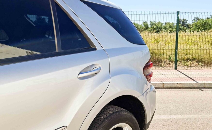 MERCEDES-BENZ CLASE M (W164) ML 320CDI _ AUTOMÁTICO _ 4×4 _ 2006 _ 135.000 kms _ Diesel