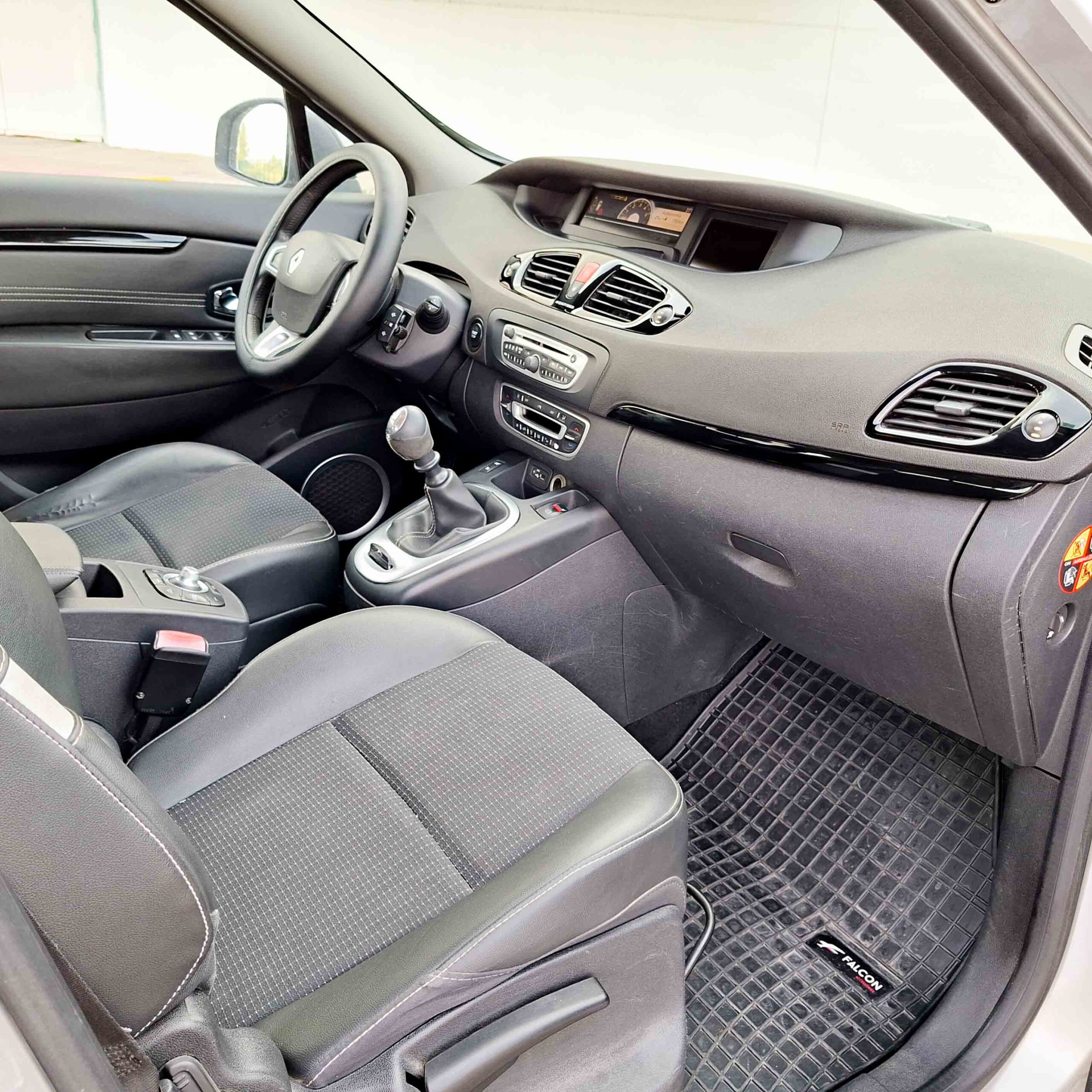 RENAULT SCENIC 3 1.5 DCI _ 110CV _ 2012 _ 289.000 KMS _ DIESEL