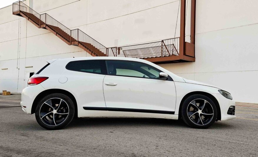 VOLKSWAGEN SCIROCCO 3 1.4 TSI _ 160cv _ 2009 _ 229.000 kms _ Diesel