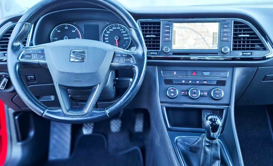 SEAT LEON ST 1.6 TDI CR S&S STYLE 110 _ 110cv _ 2016 _ 190.000 kms _ Diesel _ Hasta 500€ de descuento por financiación