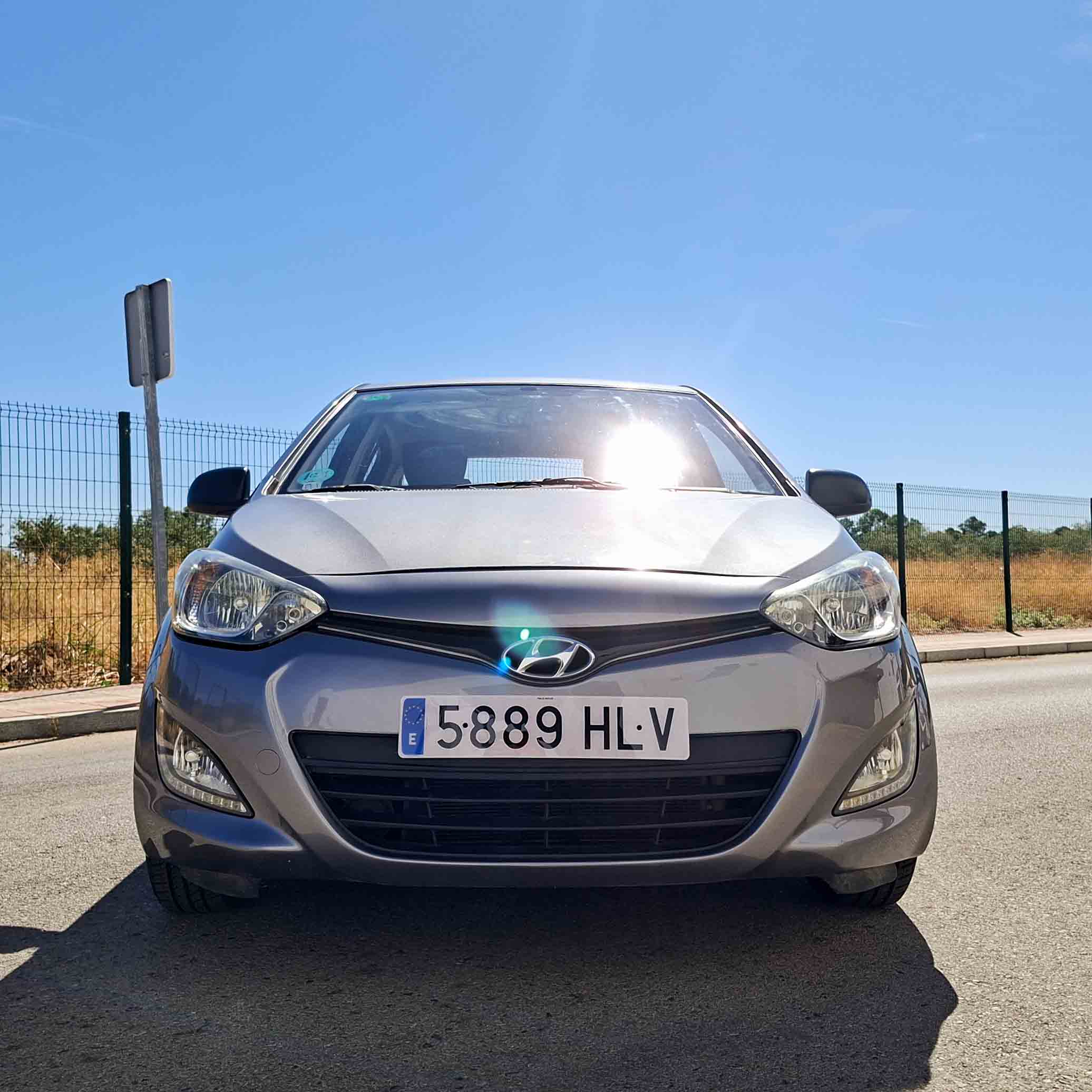 HYUNDAI i20 1.2 CLASSIC _ 85cv _ 2012 _ 189.000 kms _ Gasolina