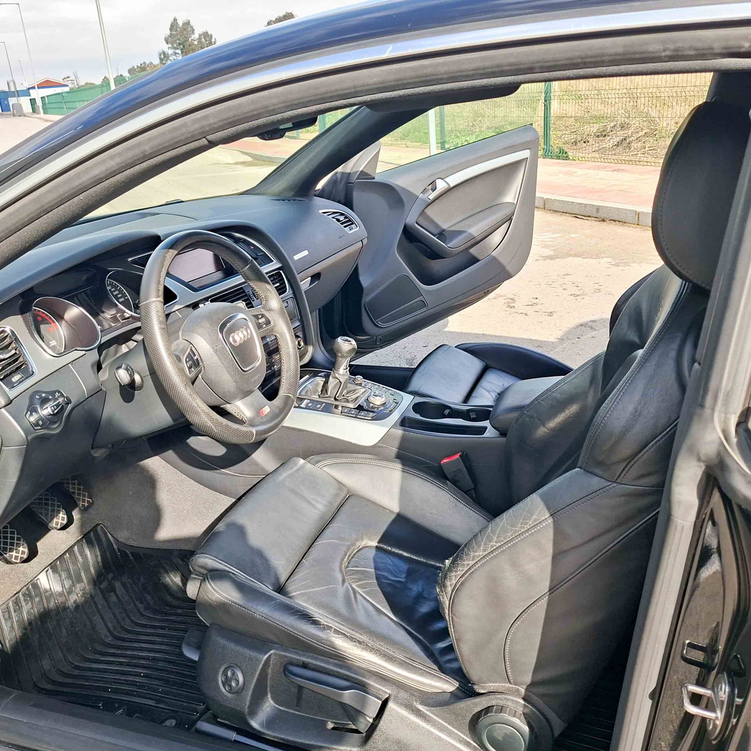 AUDI A5 B8 Coupé (8T3) 3.0 TDI Quattro S-Line _ 240cv _ 2008 _ 210.000 kms _ Diesel _ Manual