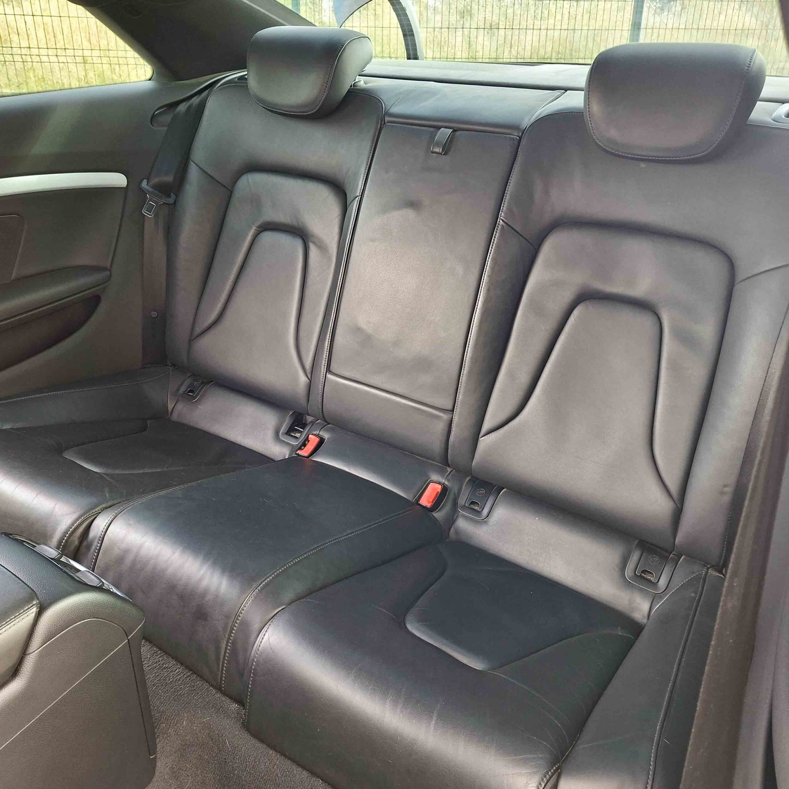 AUDI A5 B8 Coupé (8T3) 3.0 TDI Quattro S-Line _ 240cv _ 2008 _ 210.000 kms _ Diesel _ Manual