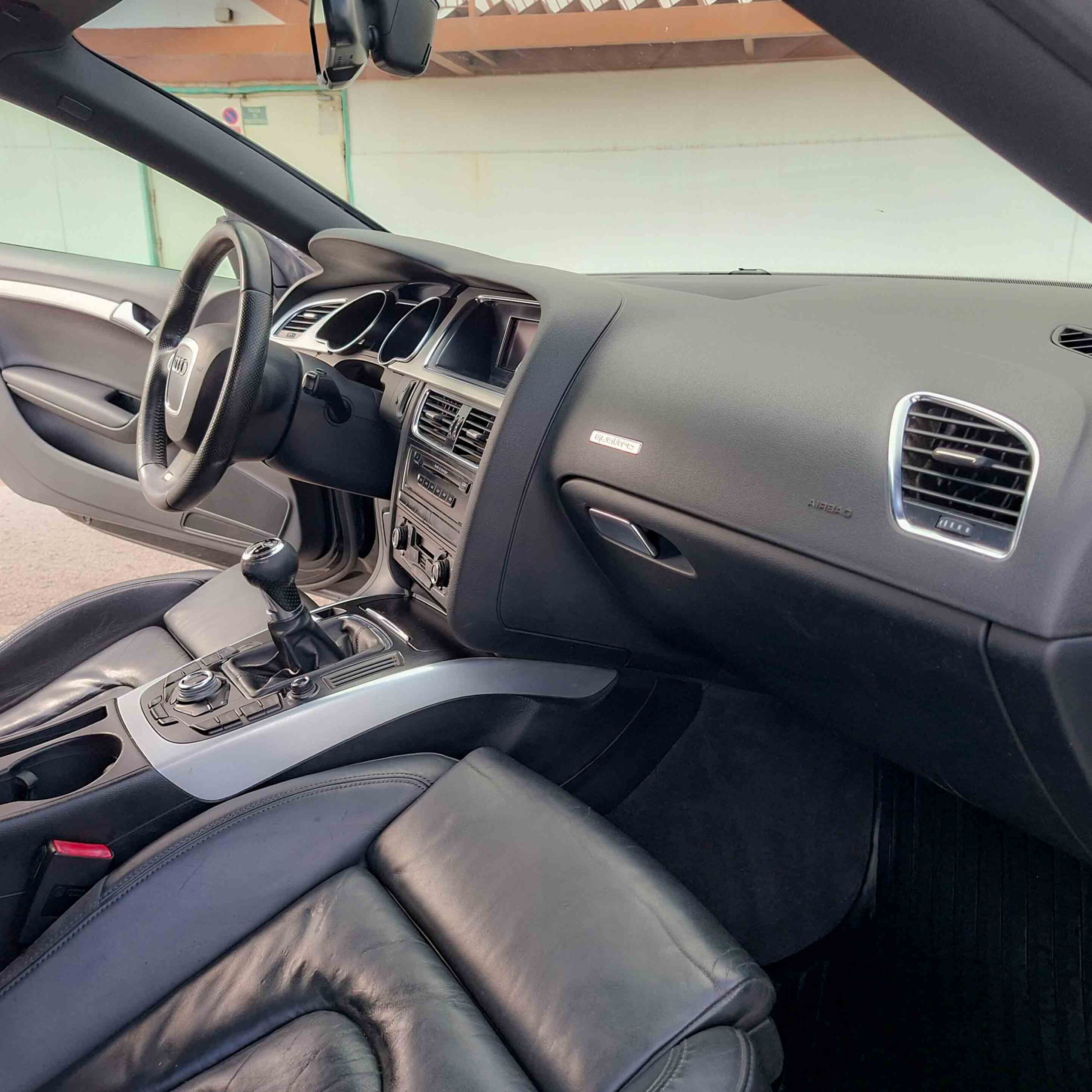 AUDI A5 B8 Coupé (8T3) 3.0 TDI Quattro S-Line _ 240cv _ 2008 _ 210.000 kms _ Diesel _ Manual