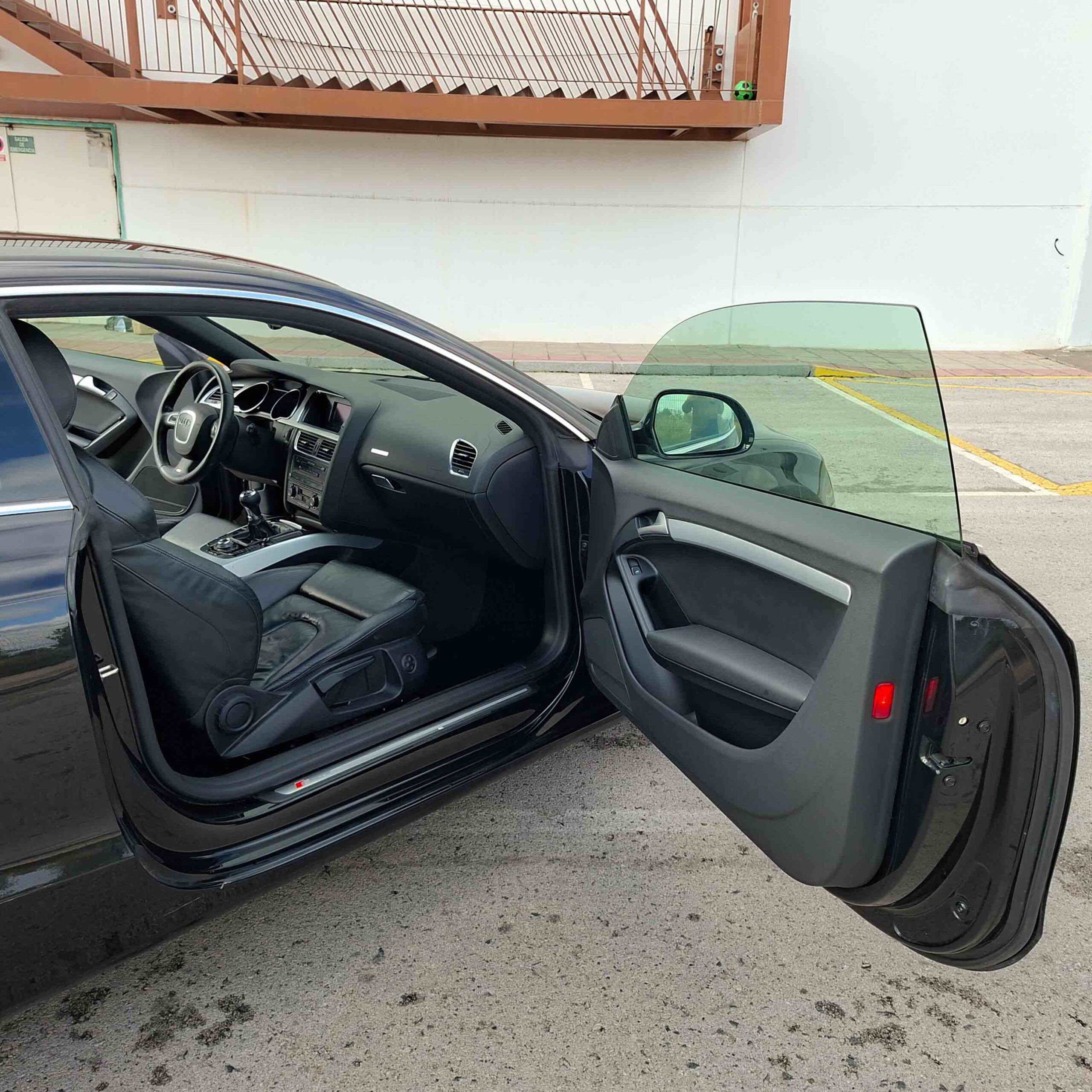 AUDI A5 B8 Coupé (8T3) 3.0 TDI Quattro S-Line _ 240cv _ 2008 _ 210.000 kms _ Diesel _ Manual