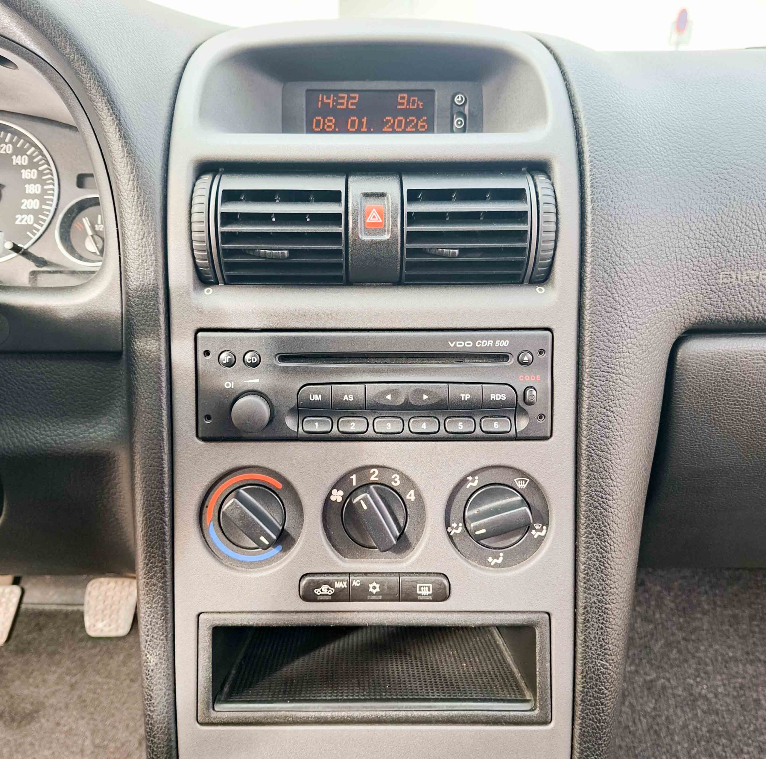 OPEL ASTRA II G 2.0 DTi 16V CLUB _ 100cv _ 2003 _ 114.000 kms _ Diesel