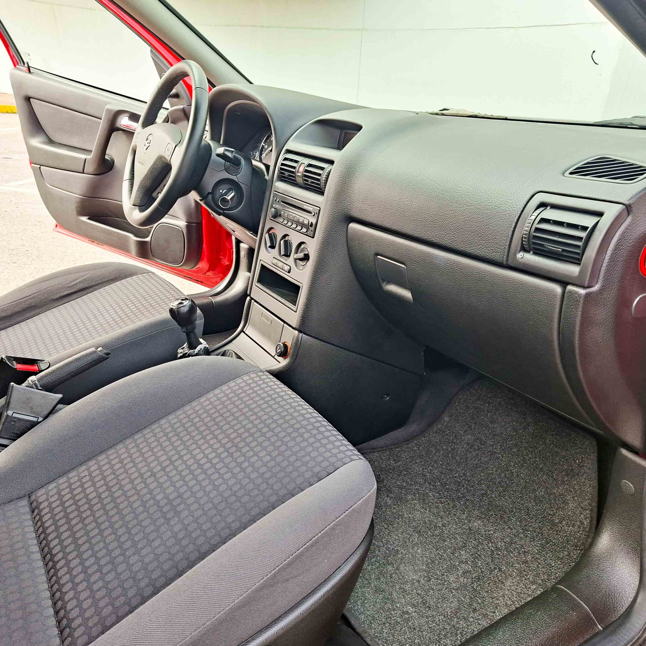 OPEL ASTRA II G 2.0 DTi 16V CLUB _ 100cv _ 2003 _ 114.000 kms _ Diesel