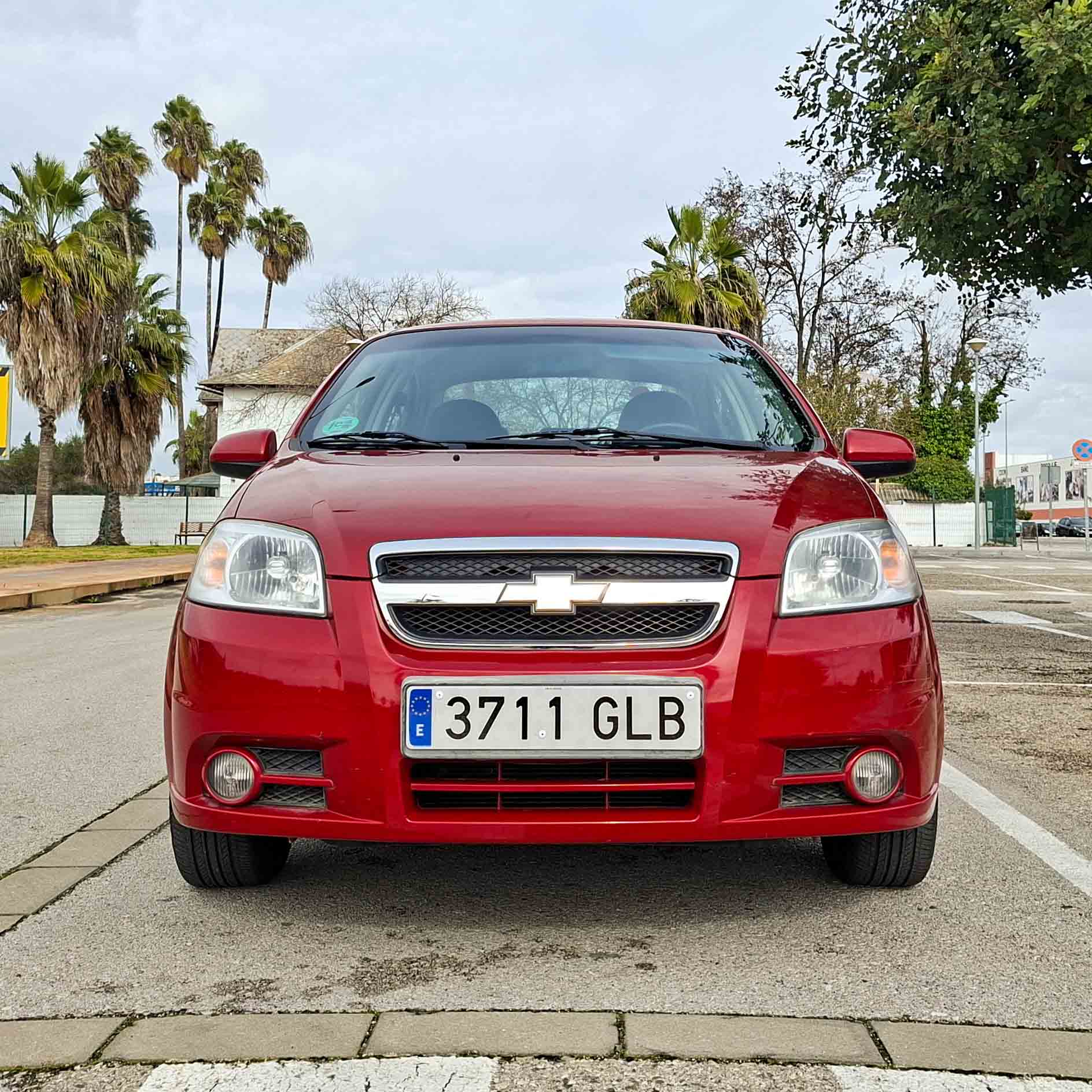 CHEVROLET AVEO 4p. SEDÁN 1.4 16v LS _ 94cv _ 2009 _ 91.000 kms _ Gasolina
