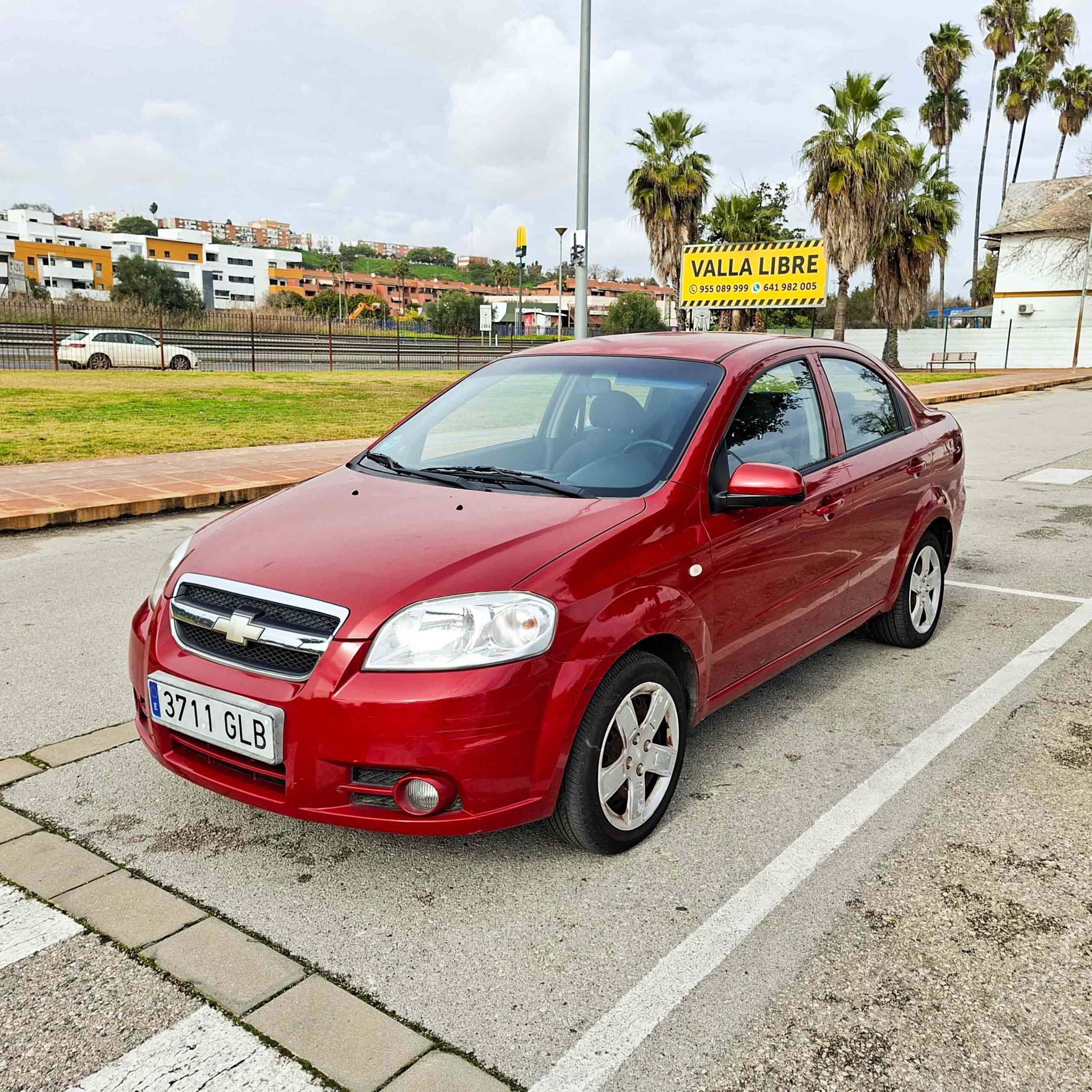 CHEVROLET AVEO 4p. SEDÁN 1.4 16v LS _ 94cv _ 2009 _ 91.000 kms _ Gasolina