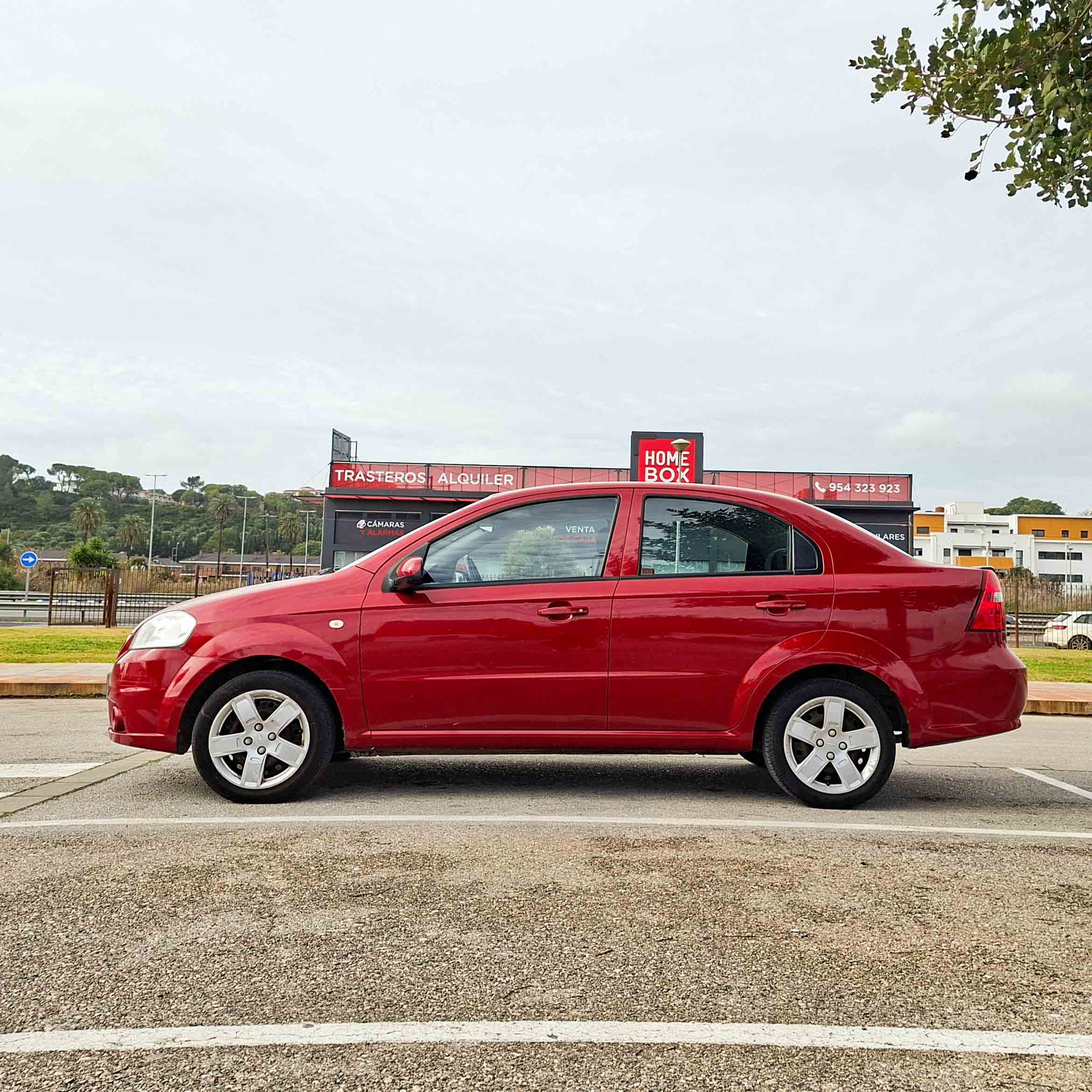 CHEVROLET AVEO 4p. SEDÁN 1.4 16v LS _ 94cv _ 2009 _ 91.000 kms _ Gasolina
