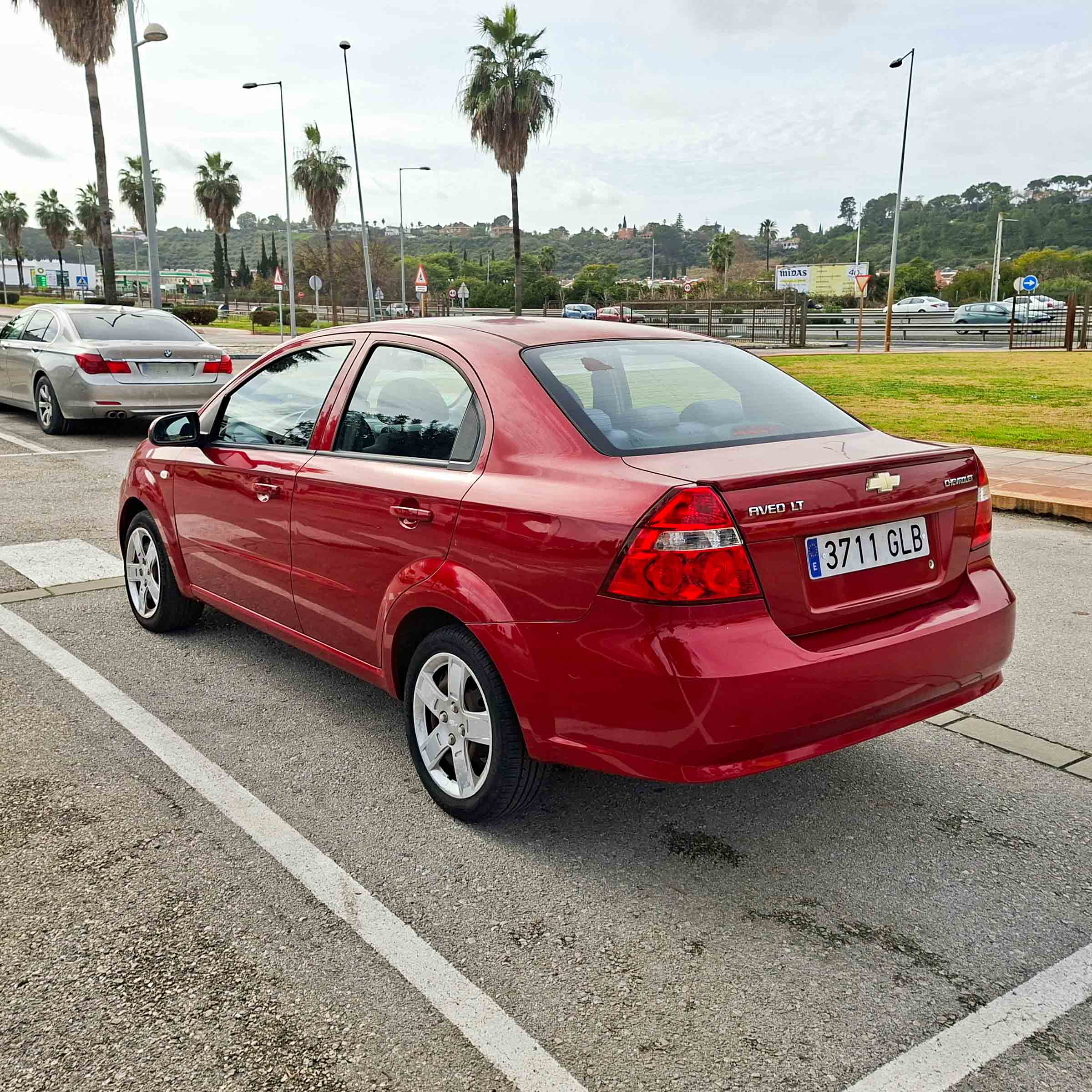 CHEVROLET AVEO 4p. SEDÁN 1.4 16v LS _ 94cv _ 2009 _ 91.000 kms _ Gasolina