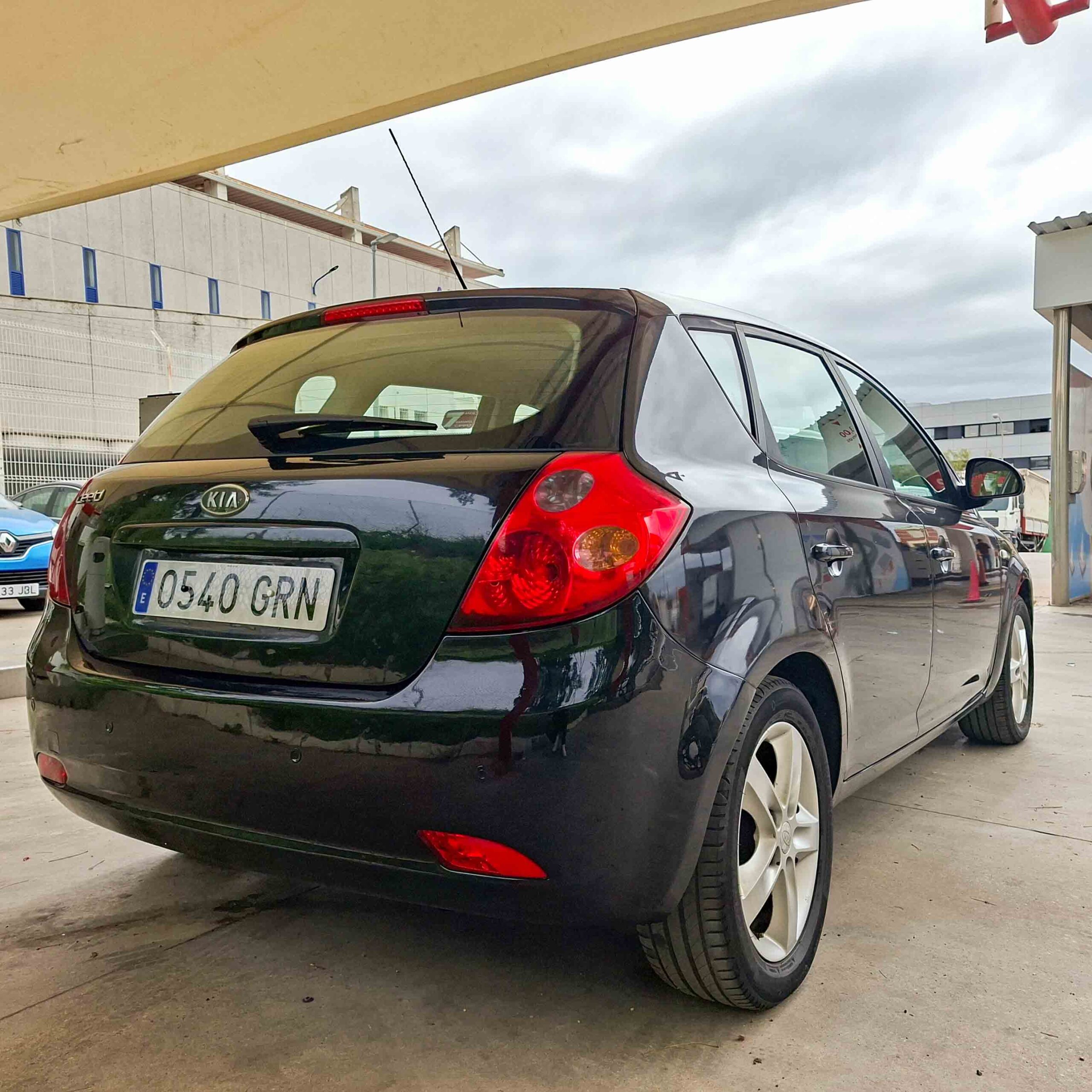 KIA CEED 1.6 ACTIVE _ 126cv _ 2009 _ 169.000 kms _ Gasolina