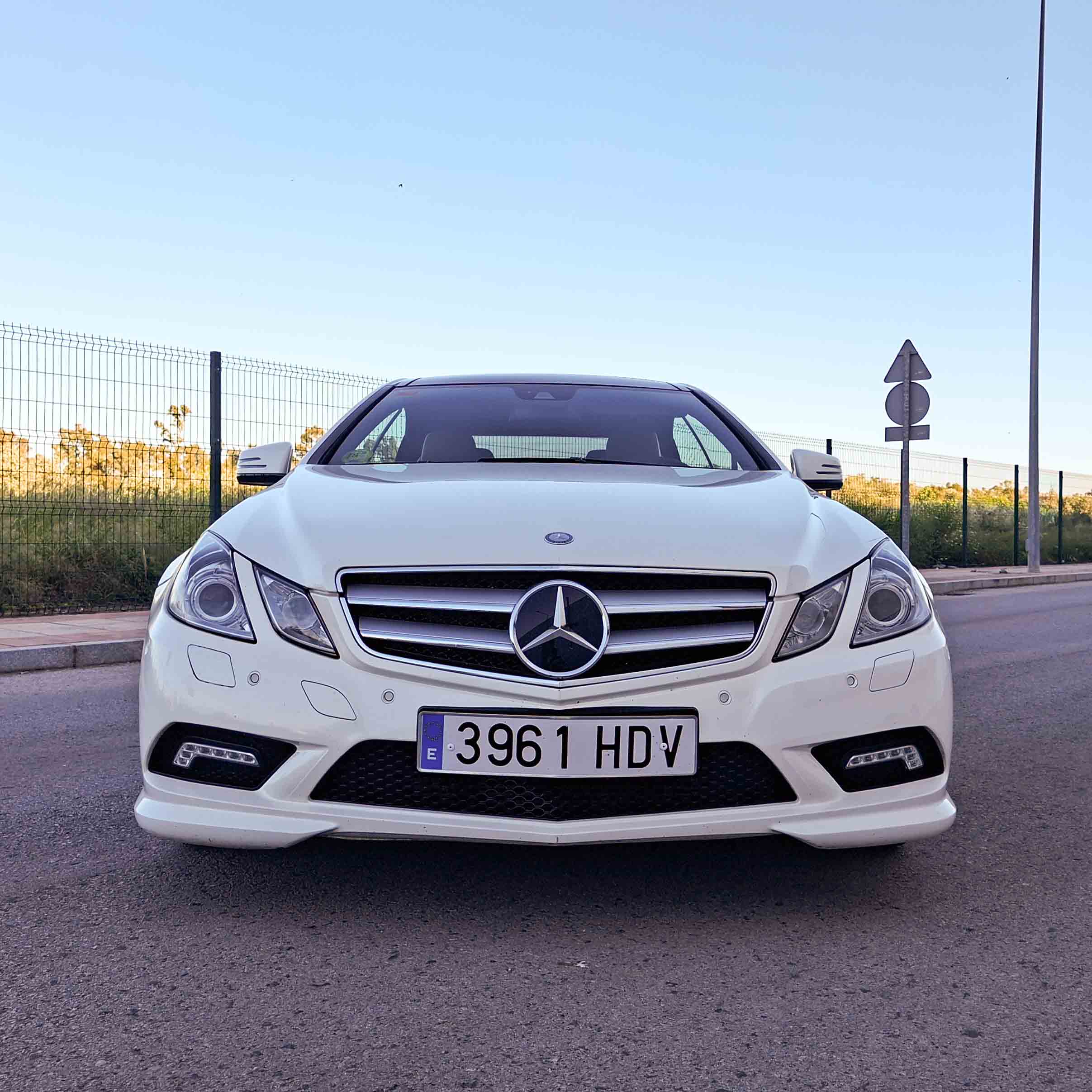 MERCEDES BENZ CLASE E COUPE 350CDI 3.0 V6 24v 7G-Tronic BE (c207) _ 231cv _ 2011 _ 169.000 kms _ Diesel _ AUT.