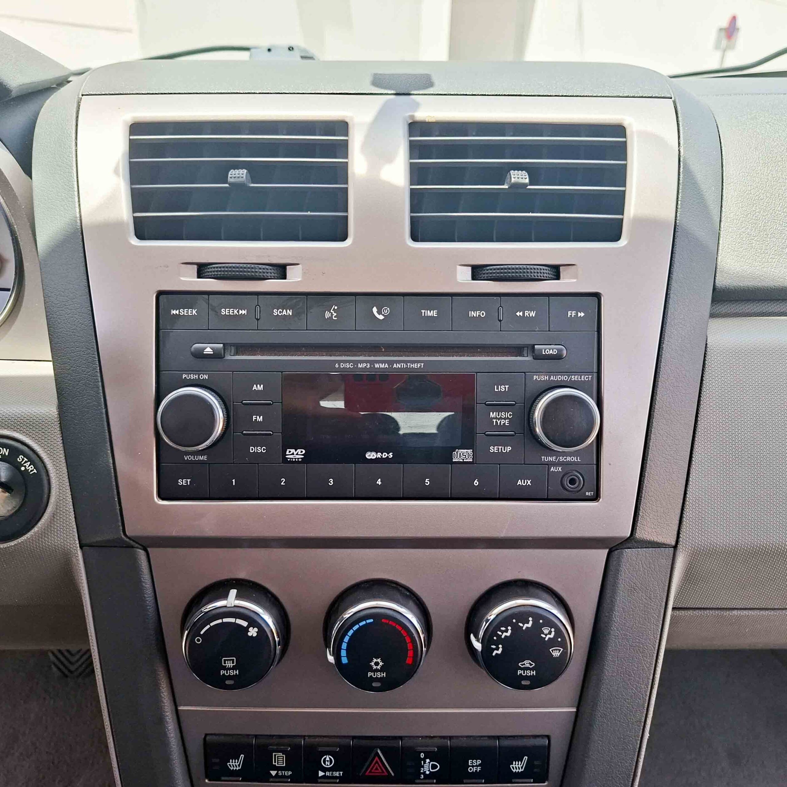 DODGE AVENGER 2.0 CRD SE _ 140 cv _ 2007 _ 244.000 kms _ Diesel