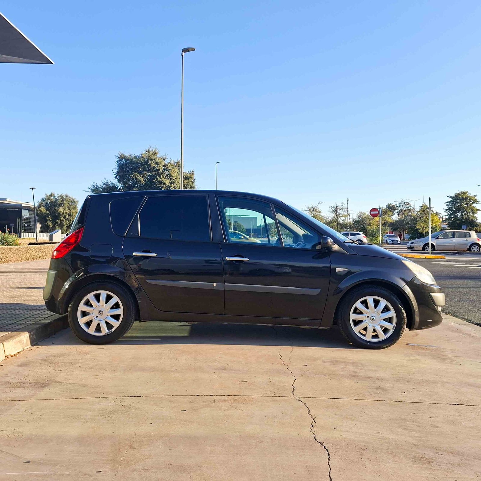 RENAULT SCENIC 1.9 Dci Dynamique _ 130 cv _ 2008 _ 134.000 kms _ Diesel