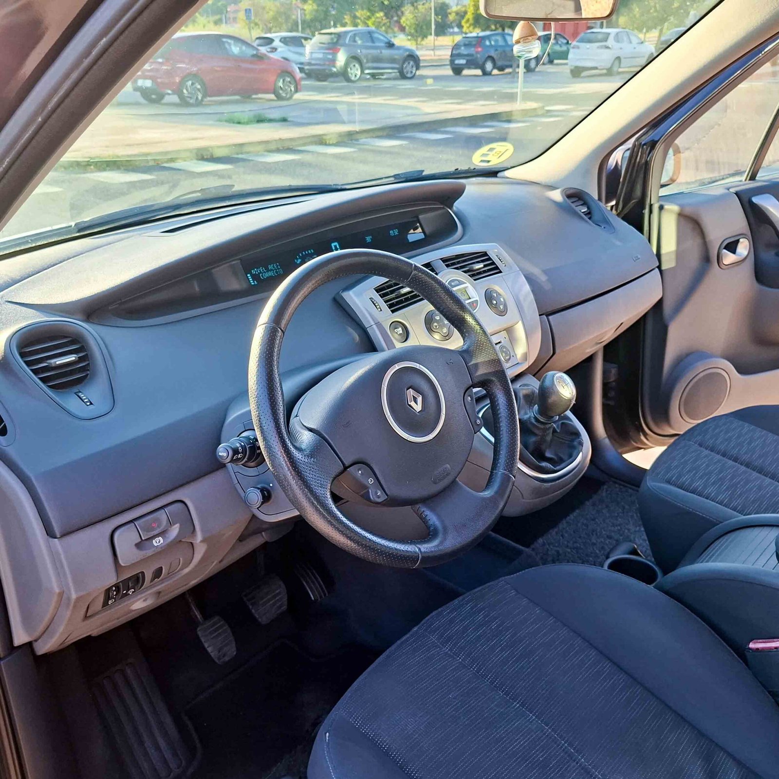 RENAULT SCENIC 1.9 Dci Dynamique _ 130 cv _ 2008 _ 134.000 kms _ Diesel